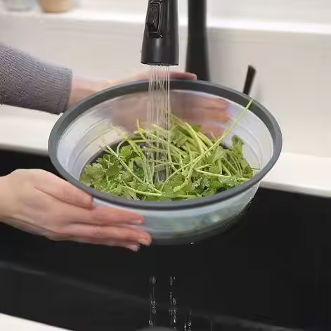 صحن مايكرويف مع غطاء متعدد الاستخدامات