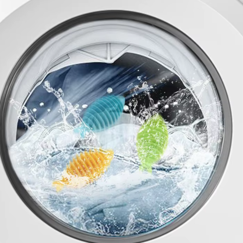 كرات السمك المطاطية لمنع تشابك الملابس أثناء الغسيل كرات السمك المطاطية لمنع تشابك الملابس أثناء الغسيل