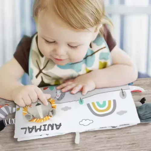 كتاب قماش تفاعلي للأطفال